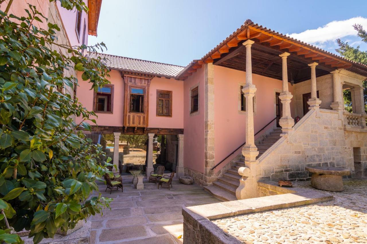 Casal Palace Мондим де Басто Екстериор снимка