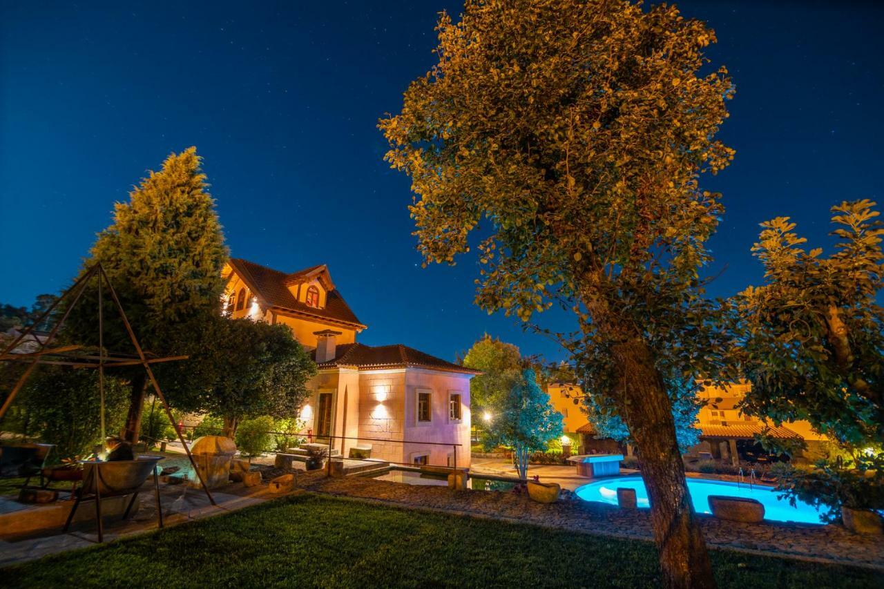 Casal Palace Мондим де Басто Екстериор снимка