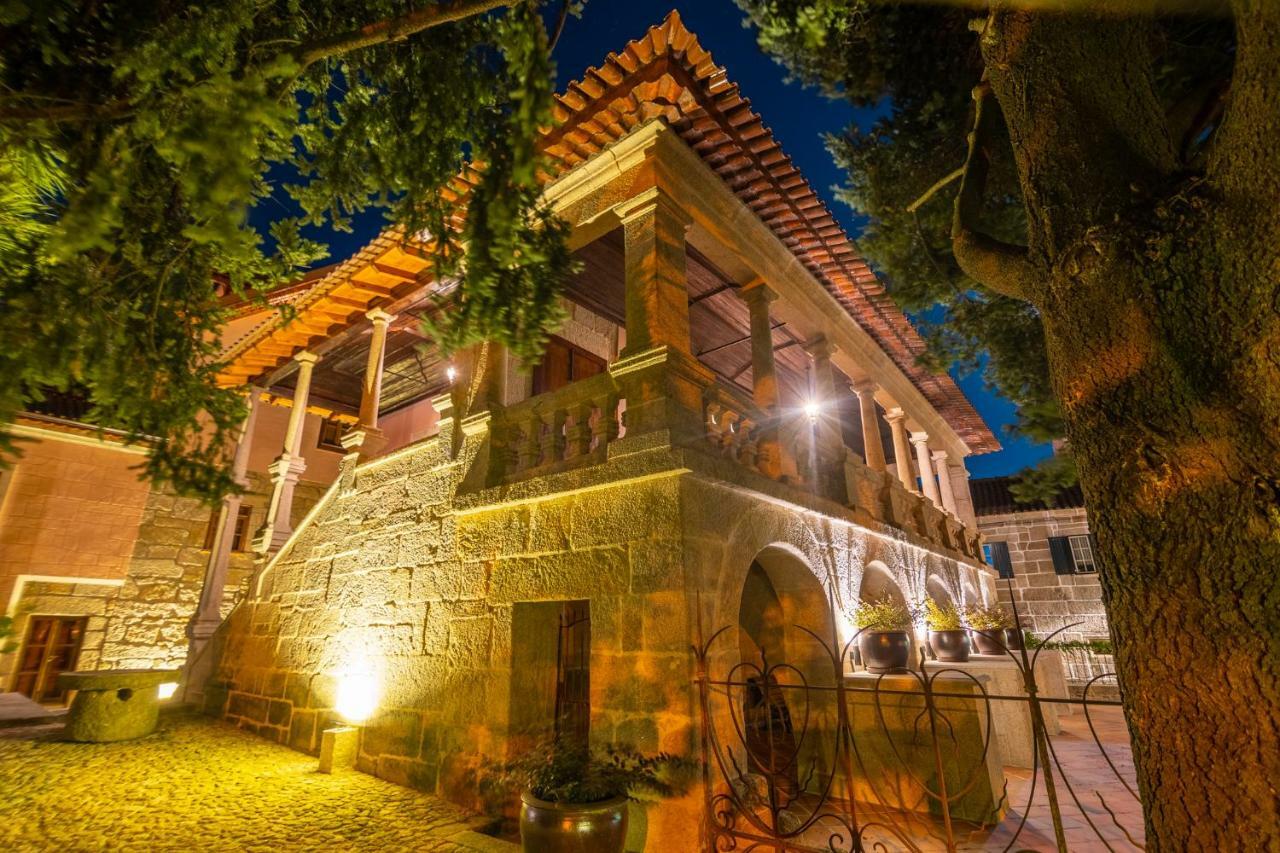 Casal Palace Мондим де Басто Екстериор снимка